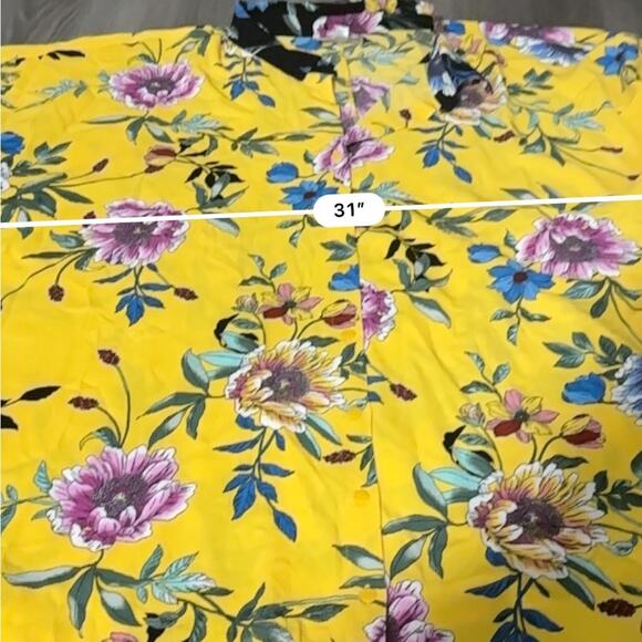 VIP by Avenue Yellow Multicolor Floral Short Sleeve Button Down Shirt Sz 30/32 - Picture 7 of 8